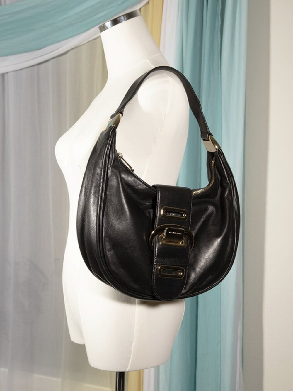 Michael Kors Genuine Leather Hobo Tote Shoulder Travel Purse Gold Buckle - Picture 4 of 5